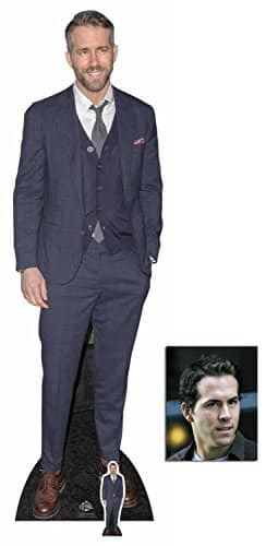 Fan Pack   Ryan Reynolds Casual Style Lifesize And Mini Cardboard Cutoutstandupstandee   Includes Xstar Photo